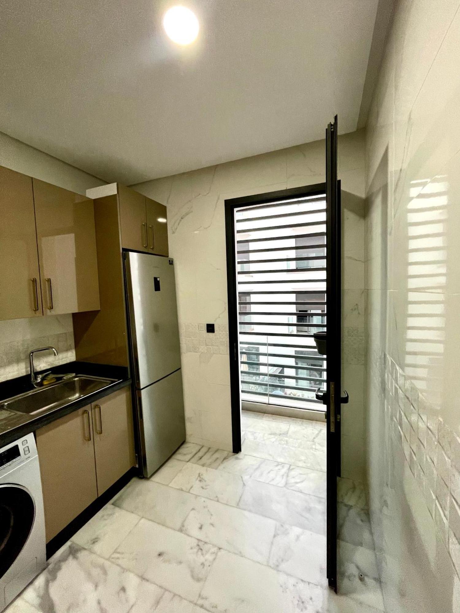 Apartment The Luxury Near The Sea