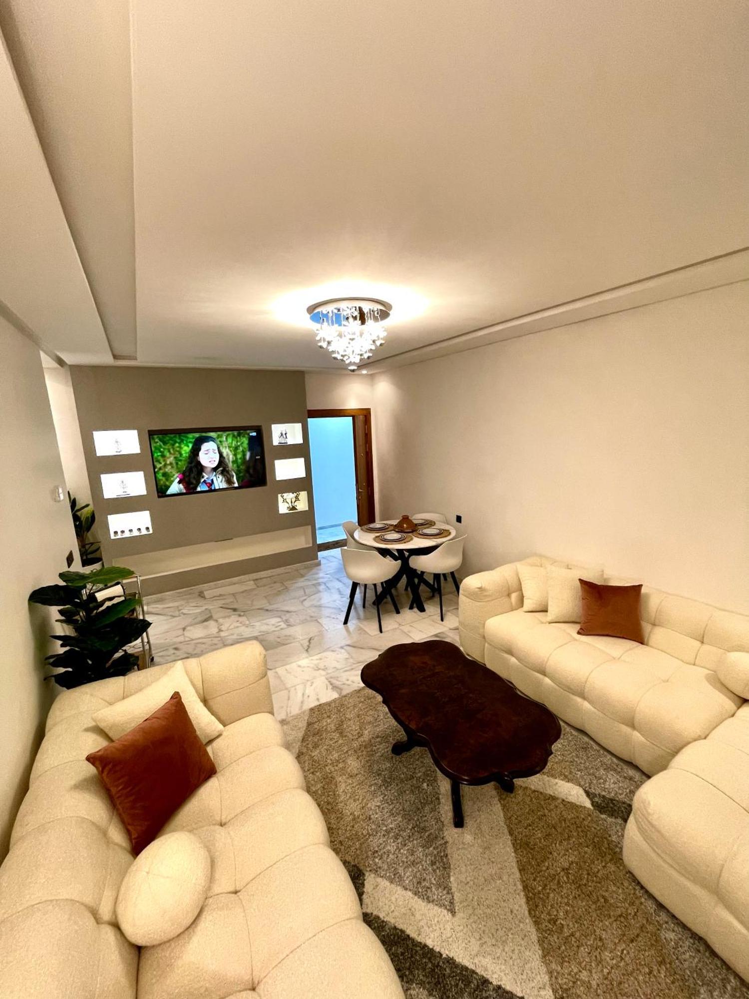 The Luxury Near The Sea Apartment *